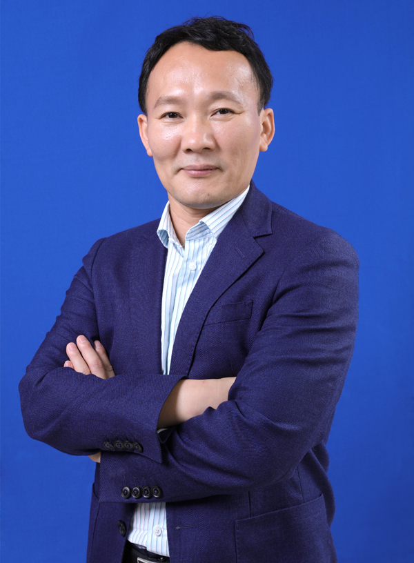 湖南電將軍新能源有限公司董事長(zhǎng)劉艷開(kāi)