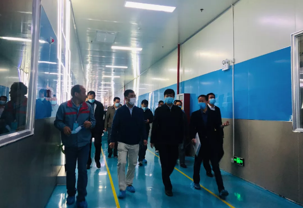 鄭州市副市長史占勇調研比克電池 對智能制造產線給予肯定 鄭州市副市長史占勇調研比克電池 對智能制造產線給予肯定