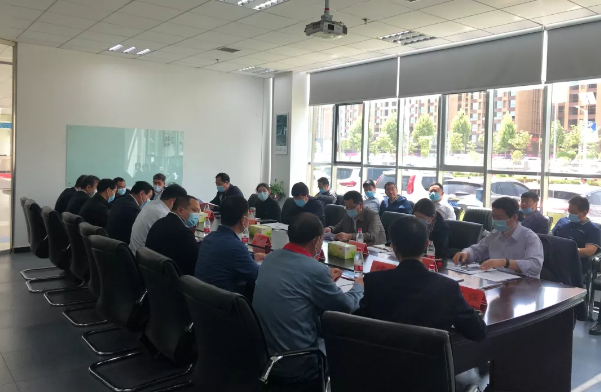 鄭州市副市長史占勇調研比克電池 對智能制造產線給予肯定 鄭州市副市長史占勇調研比克電池 對智能制造產線給予肯定