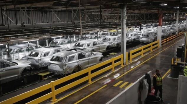 警惕第四波沖擊 全球汽車供應鏈7月需求成今年關鍵風向標