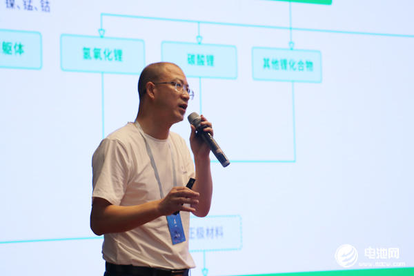 中國(guó)有色金屬協(xié)會(huì)鋰業(yè)分會(huì)秘書(shū)長(zhǎng)張江峰