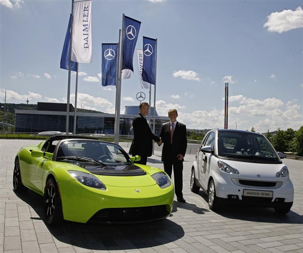特斯拉考慮收購一家傳統車企 戴姆勒或成最佳選擇 特斯拉考慮收購一家傳統車企 戴姆勒或成最佳選擇