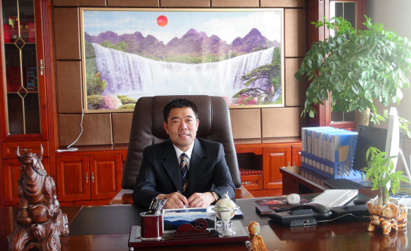 鴻圖隔膜張漢鴻：祝新能源行業(yè)朋友們緊密團結(jié)，喜迎龍年春天！