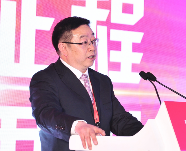 四川長虹新能源科技股份有限公司董事、總經理郭龍