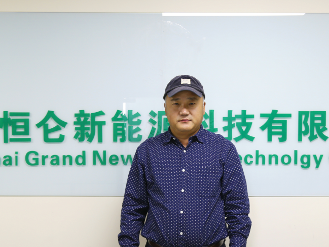 上海恒侖硅材料有限公司 總經理 張學臣 上海恒侖硅材料有限公司 總經理 張學臣