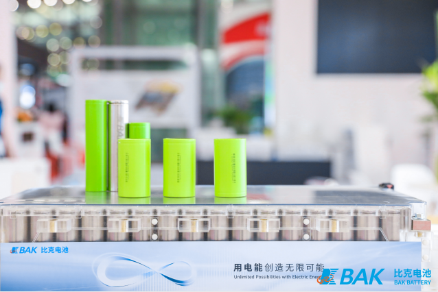 中科院院士到訪鄭州比克 展開電池前沿技術研發等多方面深入合作