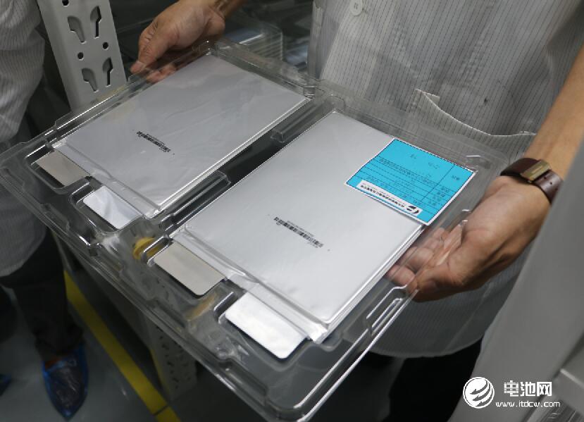 軟包鋰電池 軟包鋰電池