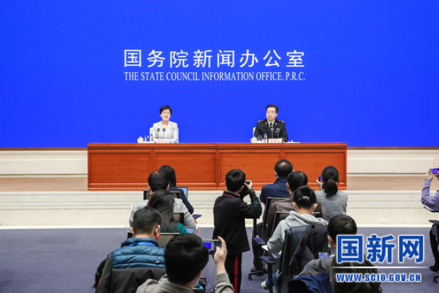 2021年我國(guó)機(jī)電產(chǎn)品：出口12.83萬(wàn)億元 進(jìn)口7.37萬(wàn)億元