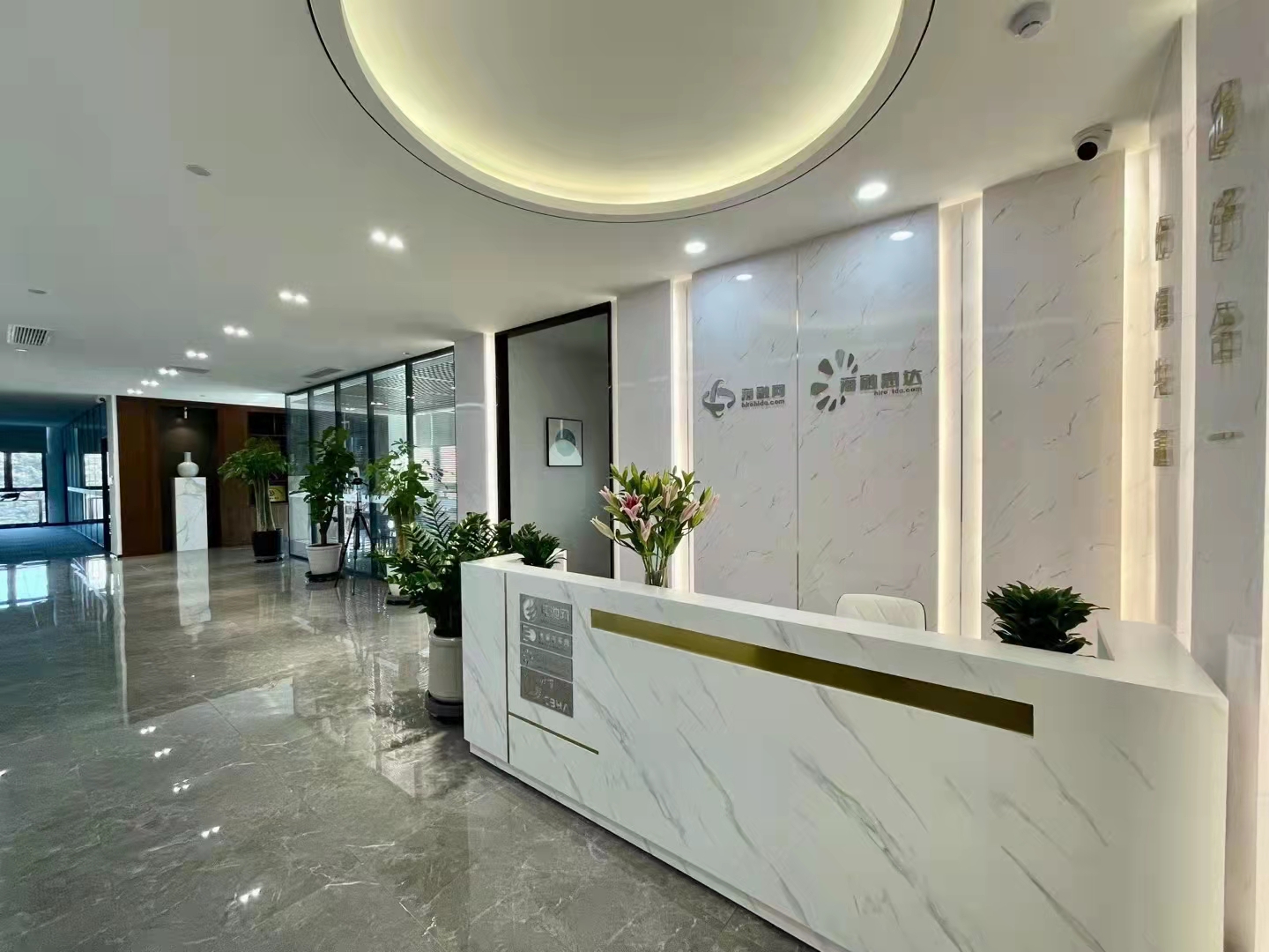 海融網(wǎng) 電池網(wǎng)山東總部:誠聘行政/采編/市場(chǎng)等精英 海融網(wǎng) 電池網(wǎng)山東總部:誠聘行政/采編/市場(chǎng)等精英