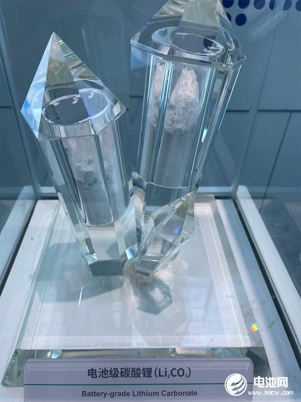 中關村新型電池技術創新聯盟秘書長于清教一行參觀考察遂寧鋰電產業鏈