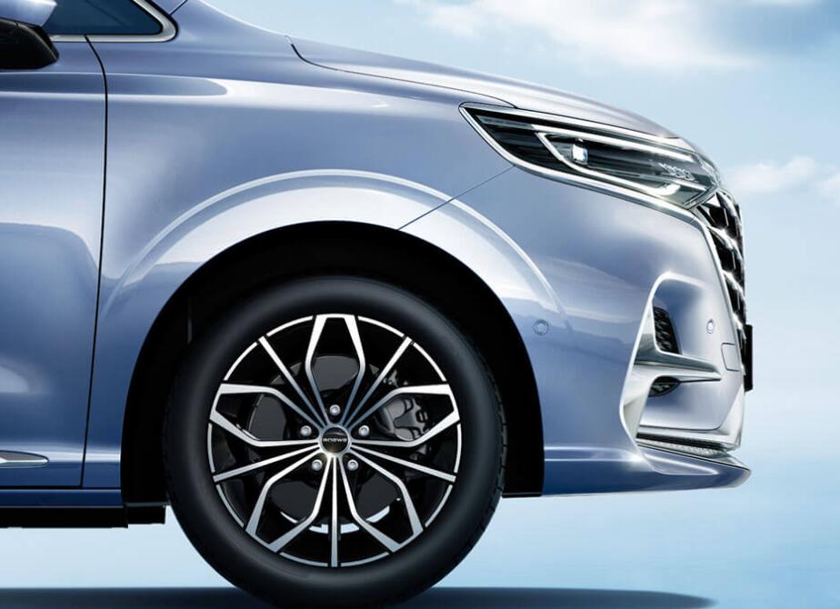 全球首款純電動MPV榮威iMAX8 EV開啟預(yù)售