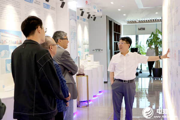 德固特董事長魏振文一行到訪海融網(wǎng)山東總部 共話轉(zhuǎn)型變革機(jī)遇