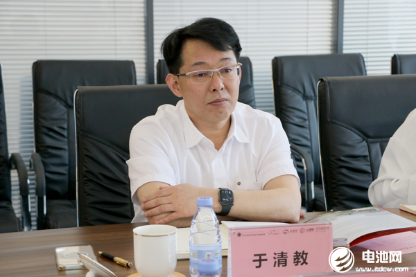 德固特董事長魏振文一行到訪海融網(wǎng)山東總部 共話轉(zhuǎn)型變革機(jī)遇