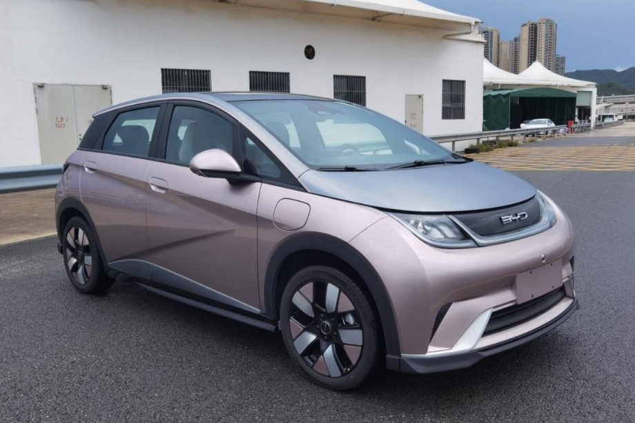 圖片來源:工信部企業申報車型公示信息 圖片來源:工信部企業申報車型公示信息