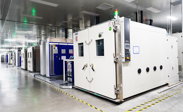 走進(jìn)蜂巢創(chuàng)新中心 直擊短刀針刺 走進(jìn)蜂巢創(chuàng)新中心 直擊短刀針刺