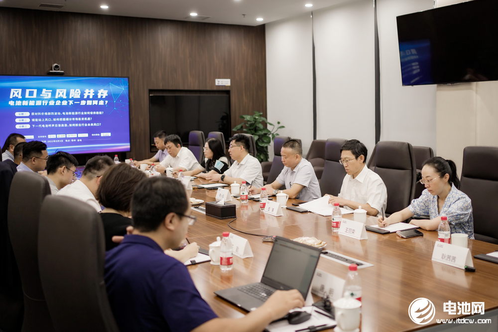 風口與風險并存，電池新能源行業企業下一步如何走？