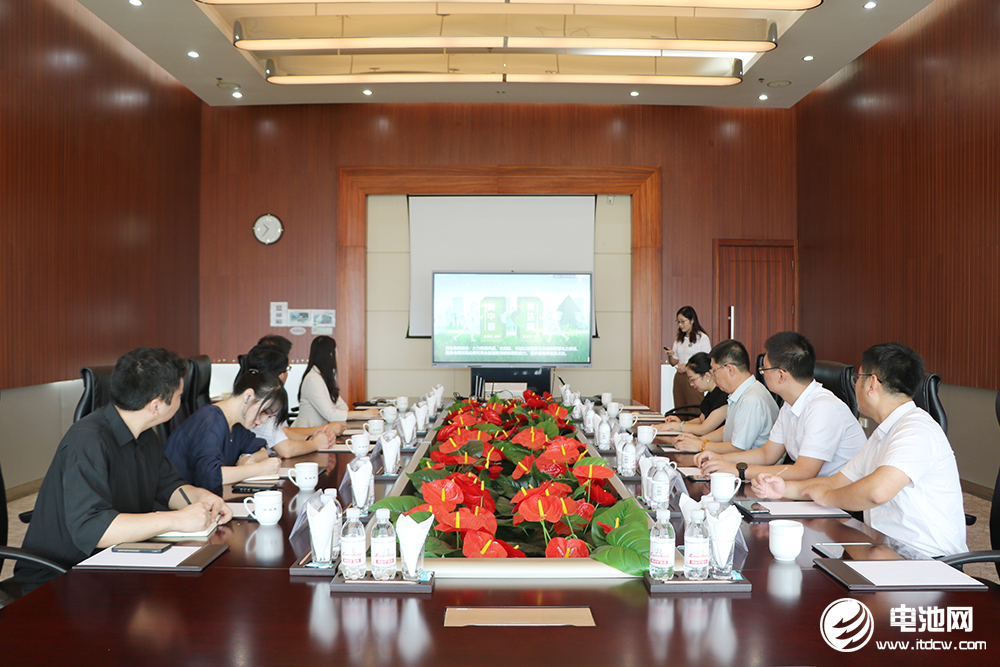 于清教一行到訪特銳德集團 于清教一行到訪特銳德集團