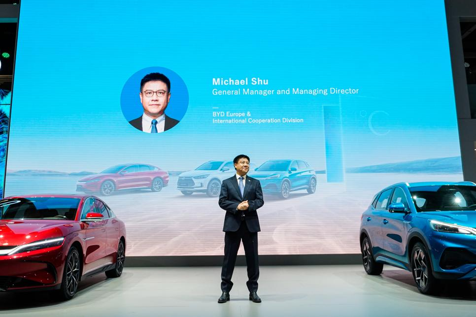 比亞迪攜三款電動(dòng)車(chē)型亮相巴黎車(chē)展