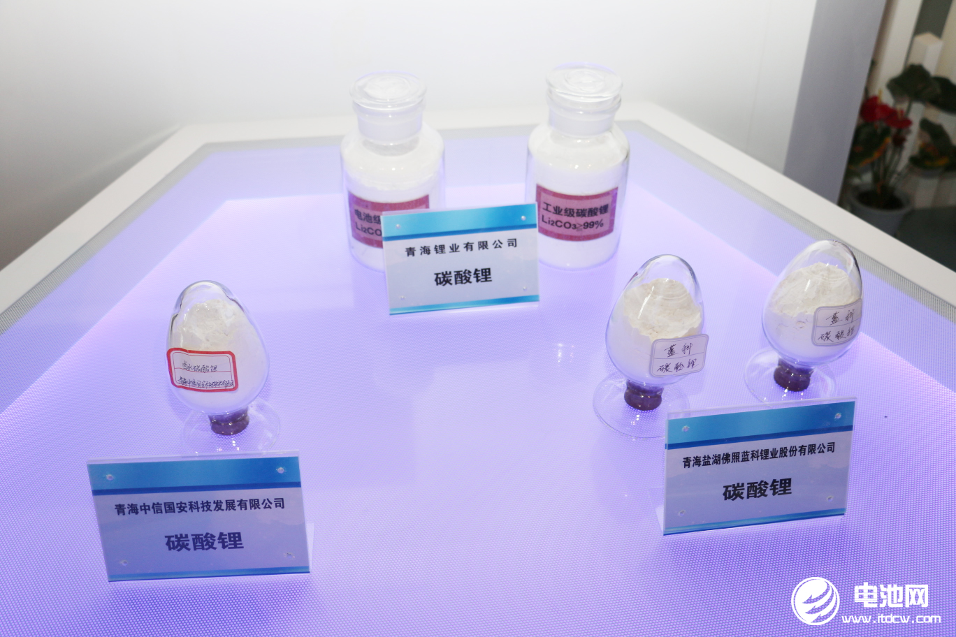 下游觀望情緒較重 正極材料及上游鋰鹽鈷鹽價格延續跌勢