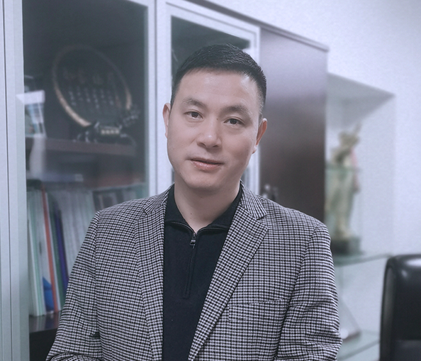 湖南海利鋰電科技有限公司 總經(jīng)理 劉輝