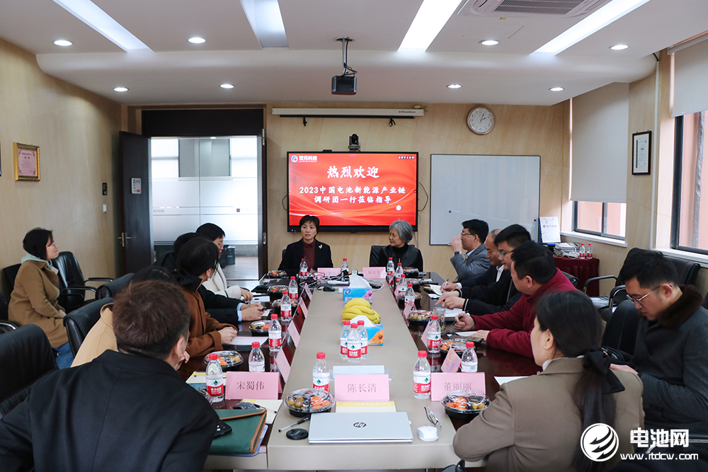 中國電池新能源產(chǎn)業(yè)鏈調研團一行參觀考察雙元科技 中國電池新能源產(chǎn)業(yè)鏈調研團一行參觀考察雙元科技