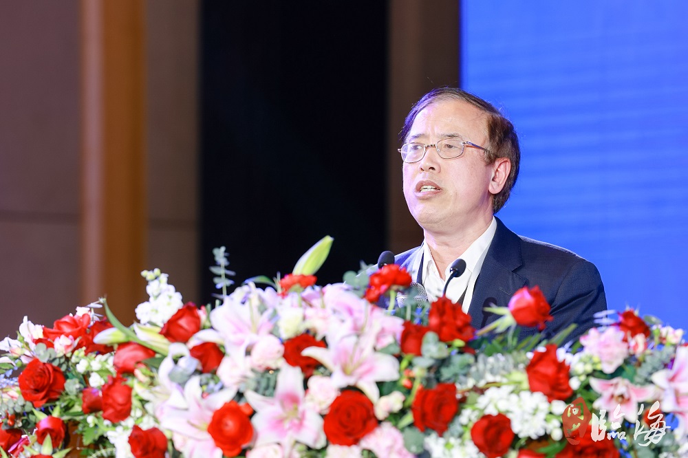   中南大學(xué)教授唐有根