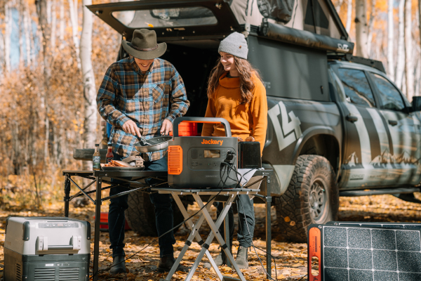 便攜儲能及光伏產品累計銷量近300萬臺 家儲產品表現亮眼 便攜儲能及光伏產品累計銷量近300萬臺 家儲產品表現亮眼