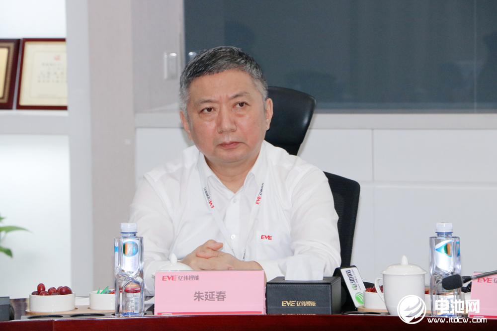 億緯鋰能目標(biāo)2023年?duì)I收700億 電池外銷(xiāo)占比提升 億緯鋰能目標(biāo)2023年?duì)I收700億 電池外銷(xiāo)占比提升