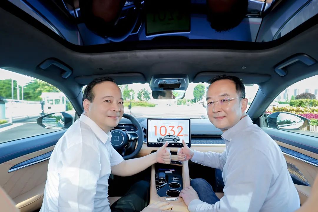 續(xù)航里程首超1000公里 麒麟電池首發(fā)落地極氪001車型交付 續(xù)航里程首超1000公里 麒麟電池首發(fā)落地極氪001車型交付