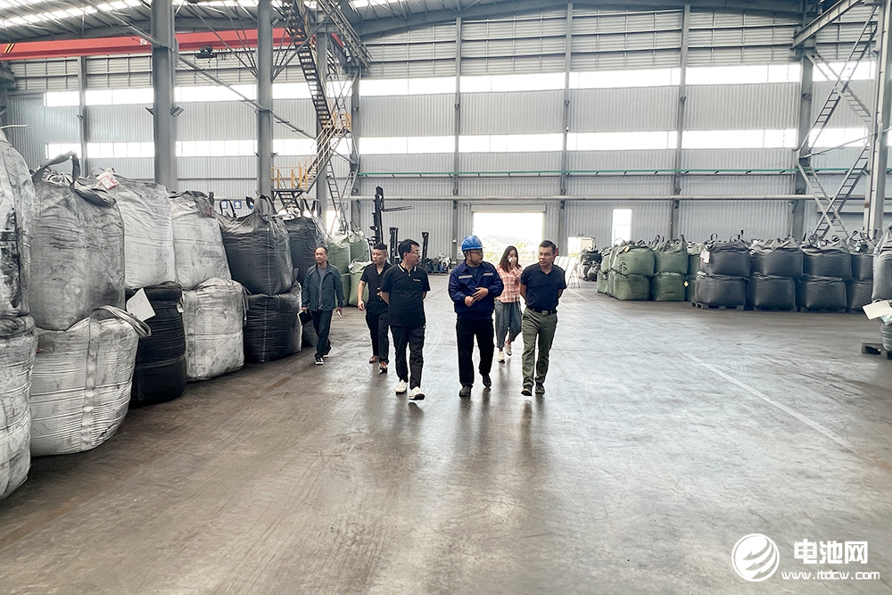 參觀考察貴安新區中科星城石墨有限公司 參觀考察貴安新區中科星城石墨有限公司