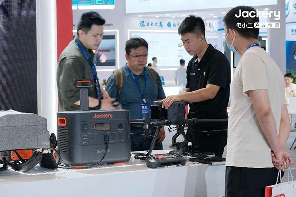 安防應(yīng)急新力量！華寶新能SG 2000 Plus亮相中國國際國防電子展