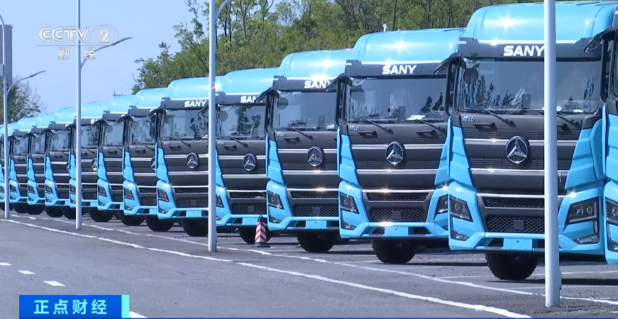 跑900公里少花2000元！10分鐘下線一臺！新能源重卡火了