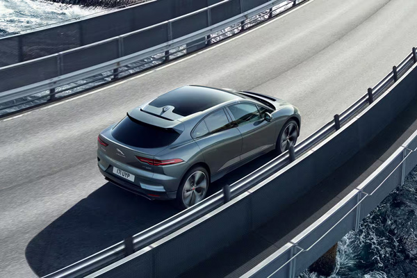 動力電池存起火風險 捷豹路虎召回995輛純電汽車