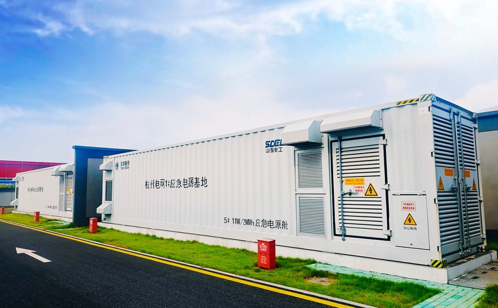 (搭載寧德時代儲能電池產品和解決方案的蕭山電廠紅山儲能電站) (搭載寧德時代儲能電池產品和解決方案的蕭山電廠紅山儲能電站)