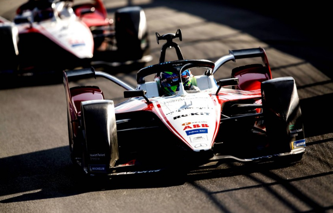 孚能科技與國際頂級跑車品牌Venturi合作，助力其在國際汽聯電動方程式大賽中獲得第五名的成績