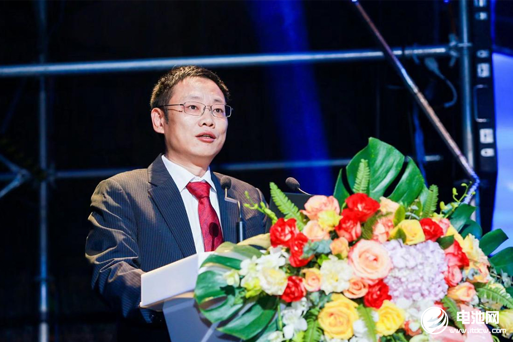 動(dòng)力電池產(chǎn)業(yè)進(jìn)入新存量化周期 智能裝備企業(yè)謀局全球化