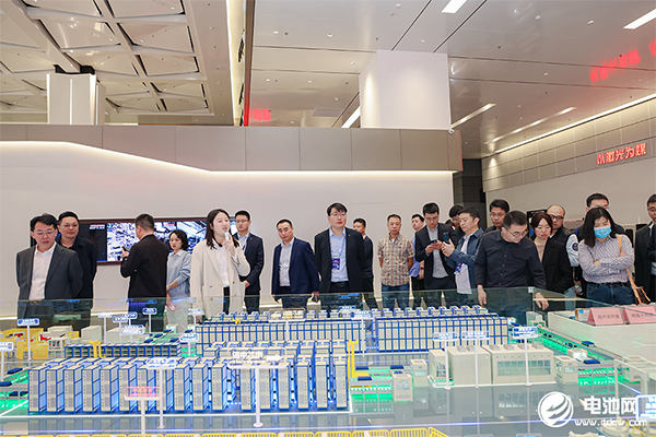 動(dòng)力電池產(chǎn)業(yè)進(jìn)入新存量化周期 智能裝備企業(yè)謀局全球化