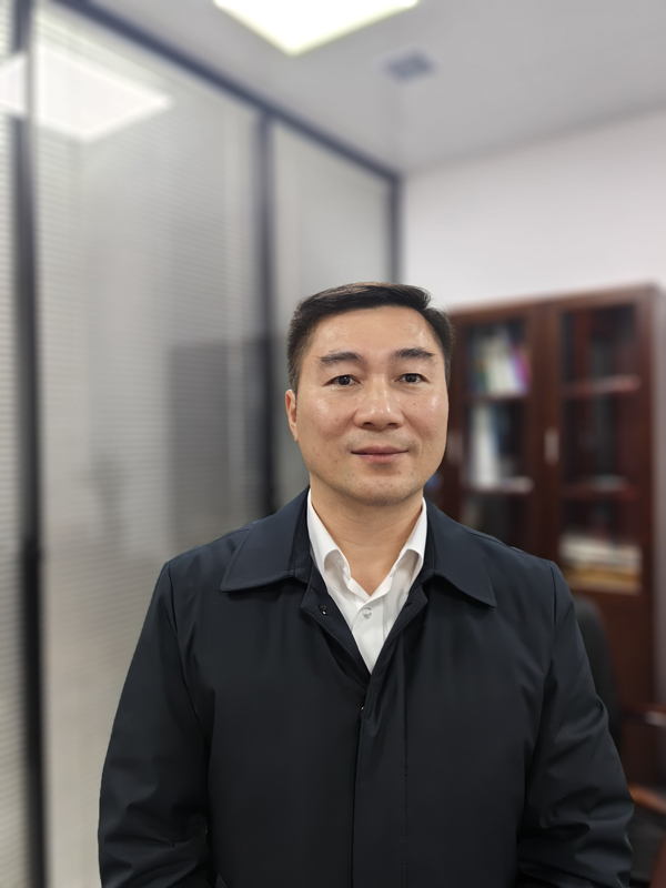 深圳市德賽電池科技股份有限公司總經理何文彬