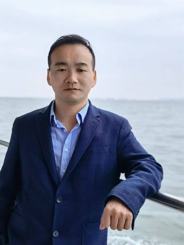 深圳華騰時代實業有限公司總經理潘林 深圳華騰時代實業有限公司總經理潘林