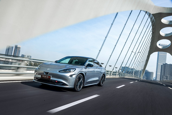 聯(lián)手寧王、小米！這一車(chē)企官宣于北京成立合資動(dòng)力電池工廠