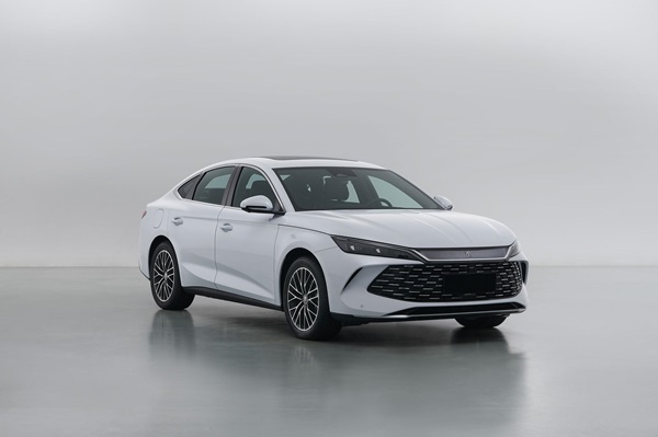 企業(yè)申報車型 圖片來源:工信部網(wǎng)站 企業(yè)申報車型 圖片來源:工信部網(wǎng)站