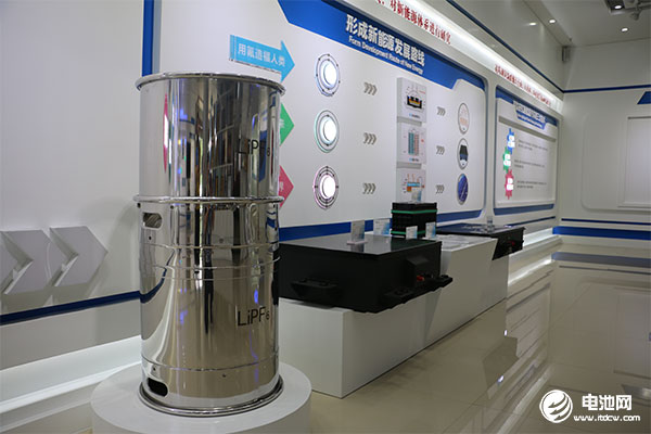 多氟多:六氟磷酸鋰價(jià)格已階段性見底 推進(jìn)固態(tài)電池及鈉電池研發(fā)