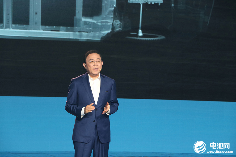 搭載比亞迪最強三電系統！海洋網迎高光“獅”刻！