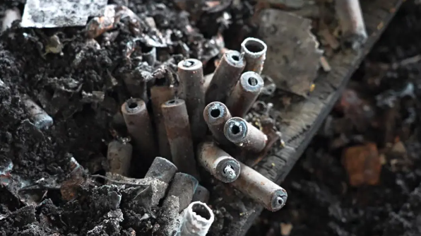 靜靜堆放的鋰電池也會爆炸？廣東佛山一電池廠燒了……