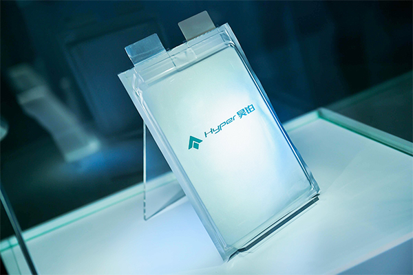 廣汽全固態(tài)動(dòng)力電池模型展示 圖片來(lái)源：廣汽集團(tuán)