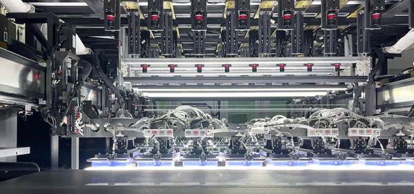 短刀電池日漸成為主流 熱復(fù)合疊片將是未來趨勢 短刀電池日漸成為主流 熱復(fù)合疊片將是未來趨勢