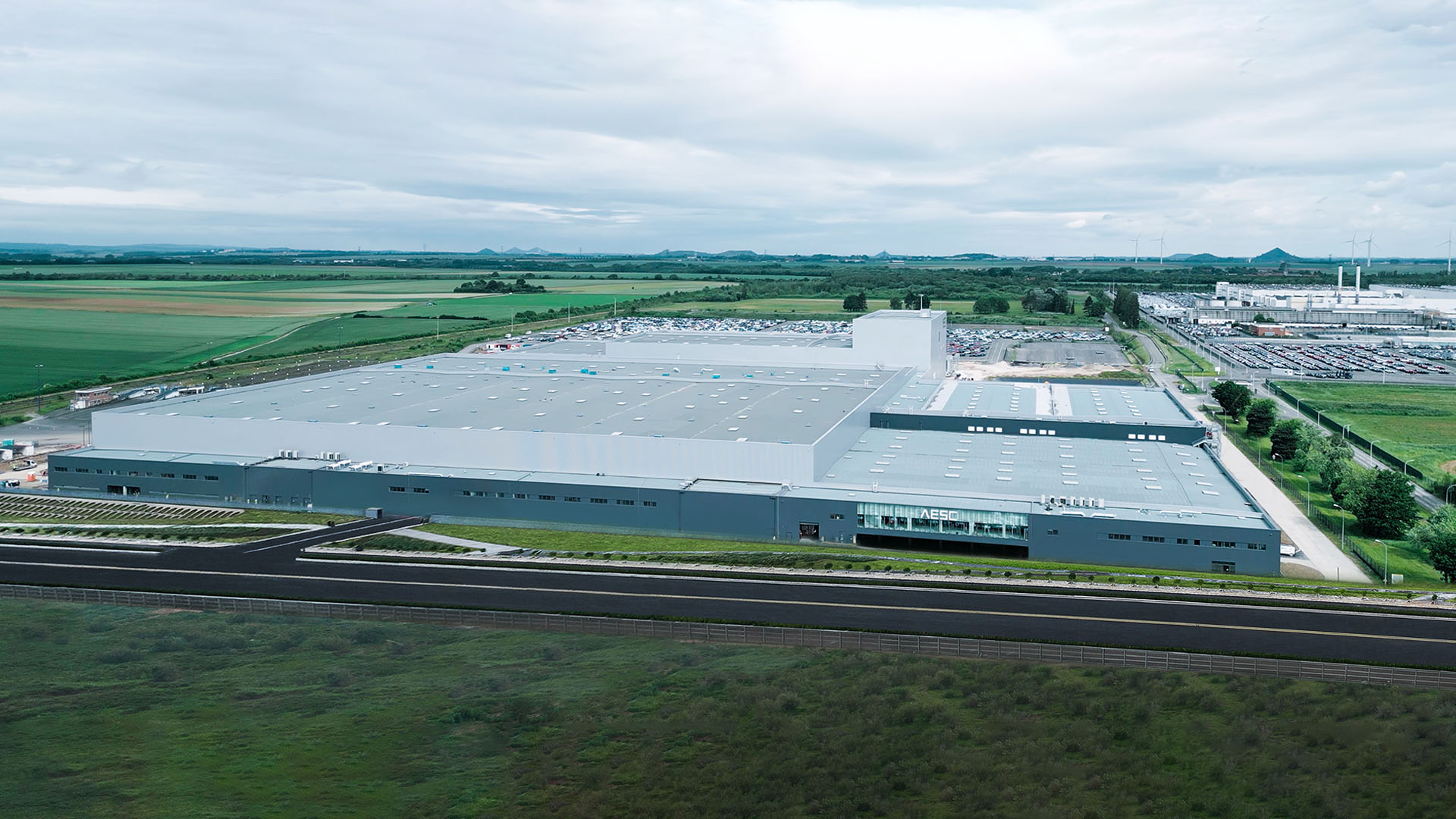 遠(yuǎn)景張雷:中國(guó)新能源,全球新繁榮 遠(yuǎn)景張雷:中國(guó)新能源,全球新繁榮