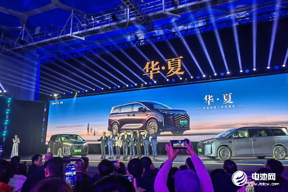 直擊傳統MPV痛點！比亞迪打響2025年價值戰第一炮