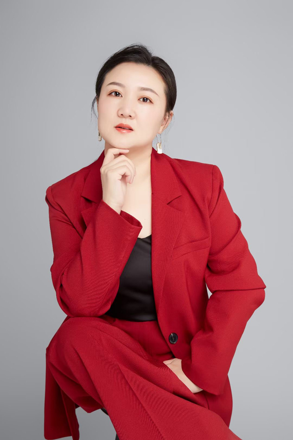 廣東奧普特科技股份有限公司 副總裁 范西西