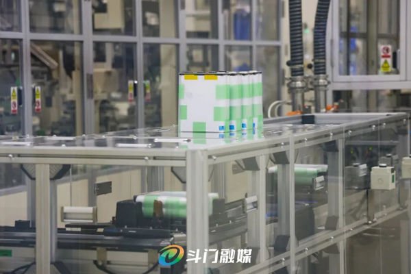 總投資10億!年產能6GWh!廣東首條半固態儲能電池產線投產